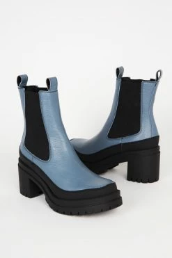 Intentionally Blank SHOES MOMO PLATFORM BOOT Sky