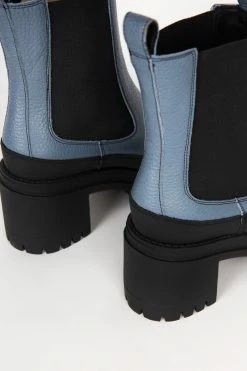 Intentionally Blank SHOES MOMO PLATFORM BOOT Sky