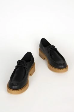Intentionally Blank ACE OXFORD Black