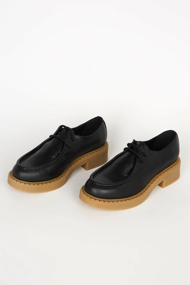 Intentionally Blank ACE OXFORD Black 3 Intentionally Blank ACE OXFORD Black