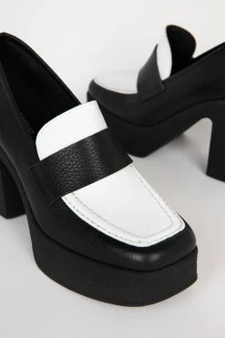 Intentionally Blank DEX HEEL Black White 8 Intentionally Blank DEX HEEL Black White