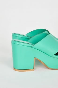 Intentionally Blank DAME HEELED PLATFORM Jade