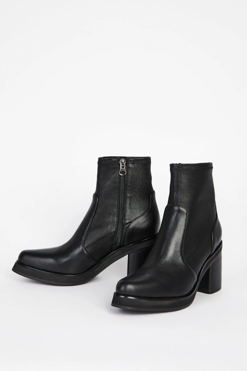 Intentionally Blank SHOES PICO HEEL BOOT Black 3 Intentionally Blank SHOES PICO HEEL BOOT Black