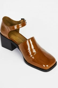 Intentionally Blank NEW ARRIVALS MARTY MARY JANE Taupe 11 Intentionally Blank NEW ARRIVALS MARTY MARY JANE Taupe