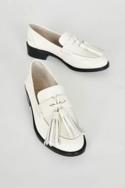 Intentionally Blank NEIGHBOR LOAFER Cream SHOES