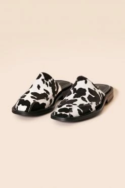 Intentionally Blank PAID SLIP ON Moo SHOES