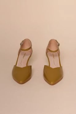 Intentionally Blank SILENCE HEEL Mustard Patent SHOES