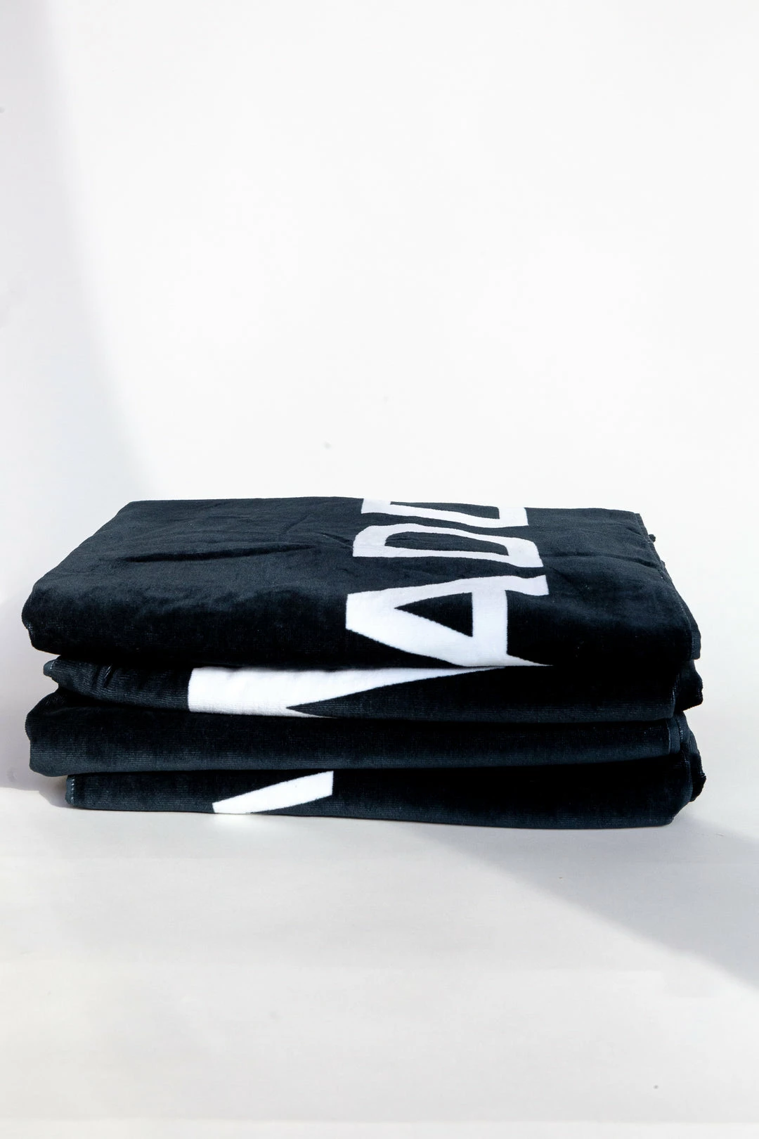 Intentionally Blank OUT OF OFFICE BEACH TOWEL 6 Intentionally Blank OUT OF OFFICE BEACH TOWEL