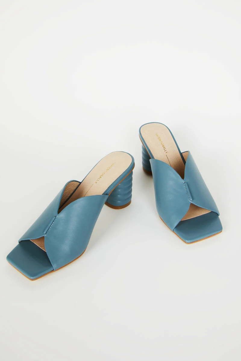 Intentionally Blank KAMIKA HEEL Blue SHOES 5 Intentionally Blank KAMIKA HEEL Blue SHOES