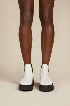 Intentionally Blank KAVIN FLATFORM BOOT White