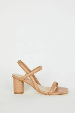 Intentionally Blank NEW SHOES KIFTON HEEL Clay