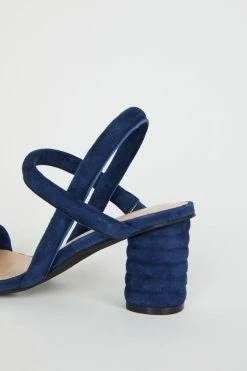 Intentionally Blank KIFTON HEEL Navy