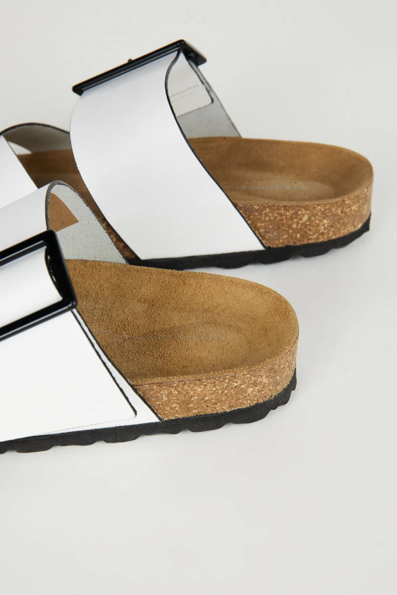 Intentionally Blank SHOES MEREDITH SANDAL White 6 Intentionally Blank SHOES MEREDITH SANDAL White