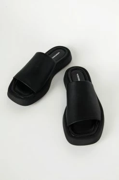 Intentionally Blank MONTY SANDAL Black NEW ARRIVALS