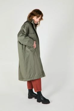 Intentionally Blank GARMENTS MON TRENCH KHAKI