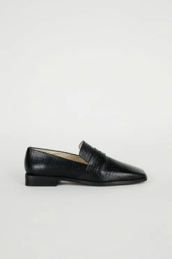 Intentionally Blank OHARA LOAFER Black 11 Intentionally Blank OHARA LOAFER Black