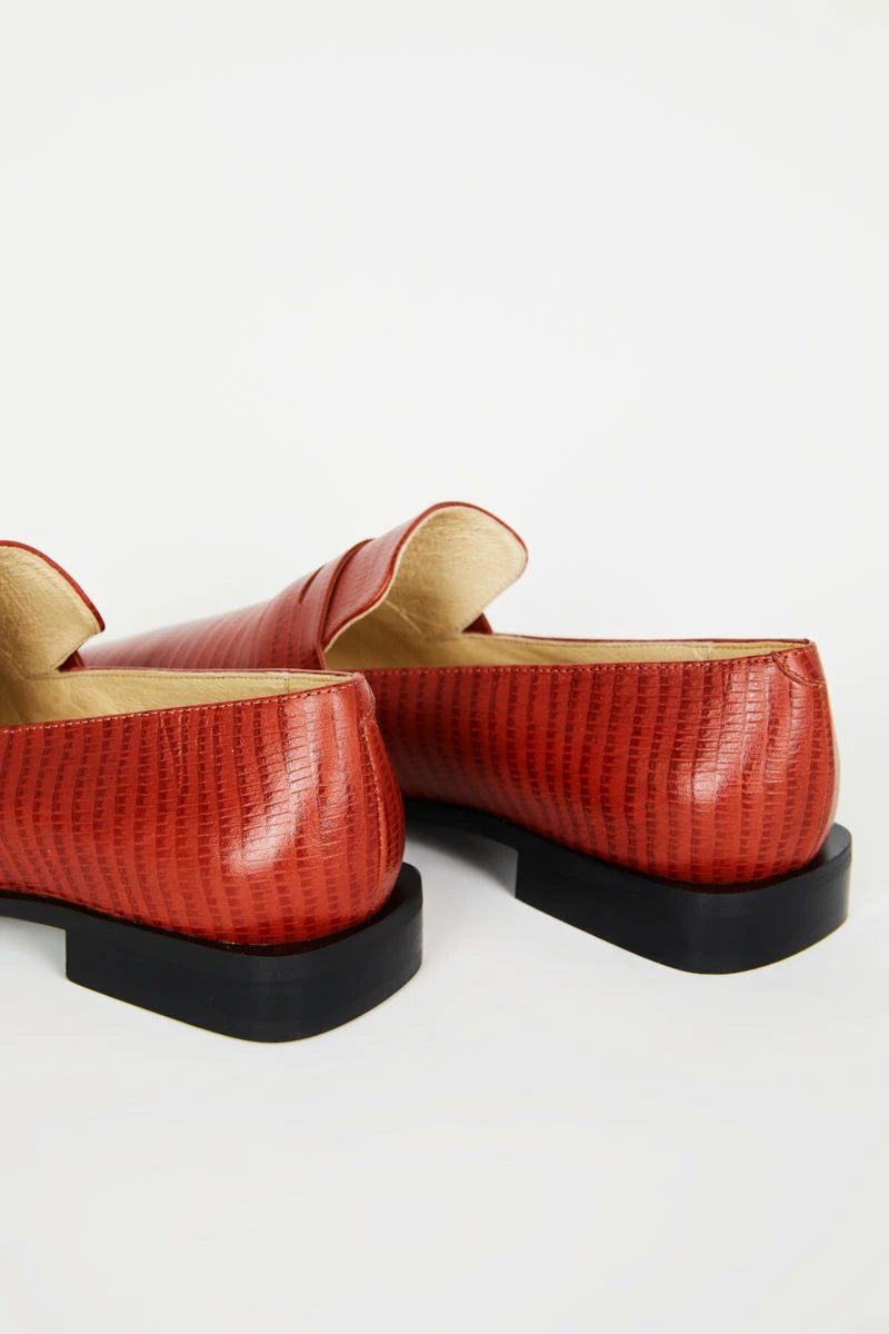 Intentionally Blank OHARA LOAFER Crimson SHOES 6 Intentionally Blank OHARA LOAFER Crimson SHOES