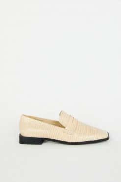 Intentionally Blank OHARA LOAFER Ojai