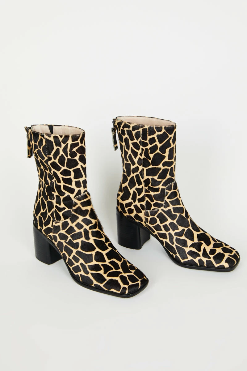 Intentionally Blank PG BOOT Giraffe SHOES 3 Intentionally Blank PG BOOT Giraffe SHOES