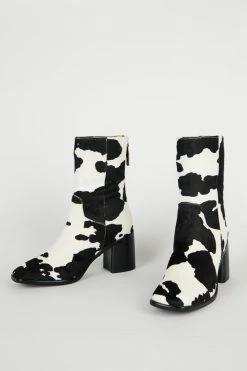 Intentionally Blank PG BOOT Moo SHOES