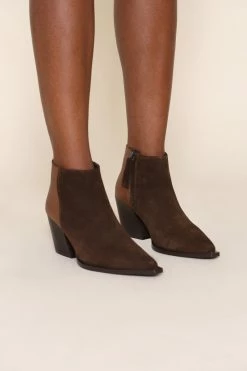 Intentionally Blank SHOES PHANTOM HEELED BOOT Brown
