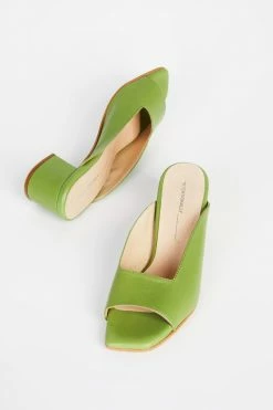 Intentionally Blank REX SANDAL Avocado