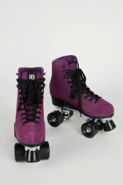 Intentionally Blank IB ROLLER SKATES RINK ROLLER SKATE Electric Plum