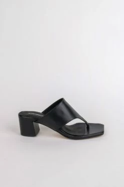 Intentionally Blank ALVA HEELED SANDAL Black