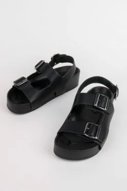 Intentionally Blank EXXY FLATFORM SANDAL Black