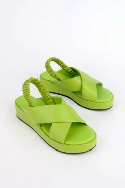 Intentionally Blank NEW SHOES STARRY FLATFORM SANDAL Apple