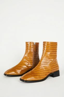 Intentionally Blank TOUR BOOT Tan Croc