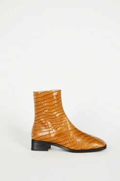 Intentionally Blank TOUR BOOT Tan Croc