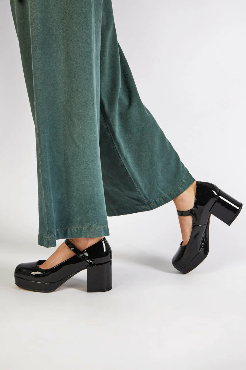 Intentionally Blank MIKA PLATFORM MARY JANE Black Patent 4 Intentionally Blank MIKA PLATFORM MARY JANE Black Patent