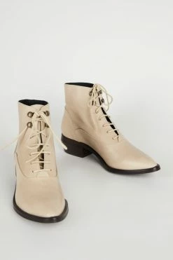 Intentionally Blank SHOES WEST HEELED BOOT CLOUDS