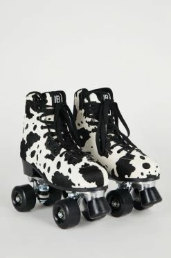 Intentionally Blank IB ROLLER SKATES WHIP IT ROLLER SKATE Black Moo