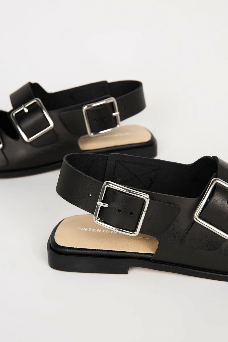 Intentionally Blank NEW ARRIVALS JIJI SANDAL Black 6 Intentionally Blank NEW ARRIVALS JIJI SANDAL Black