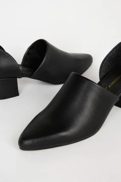 Intentionally Blank SHOES PERF-HI HEEL Black 9 Intentionally Blank SHOES PERF-HI HEEL Black