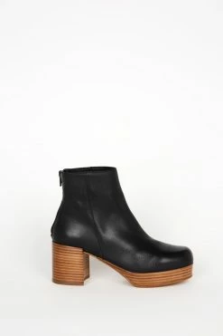 Intentionally Blank SPEED PLATFORM BOOT Black SHOES