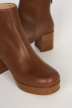 Intentionally Blank SPEED PLATFORM BOOT Tan