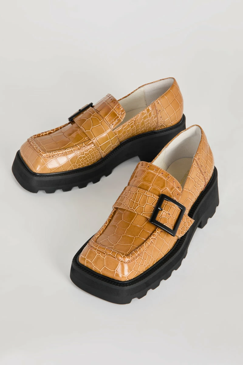 Intentionally Blank TORONTO LOAFER Tan 3 Intentionally Blank TORONTO LOAFER Tan